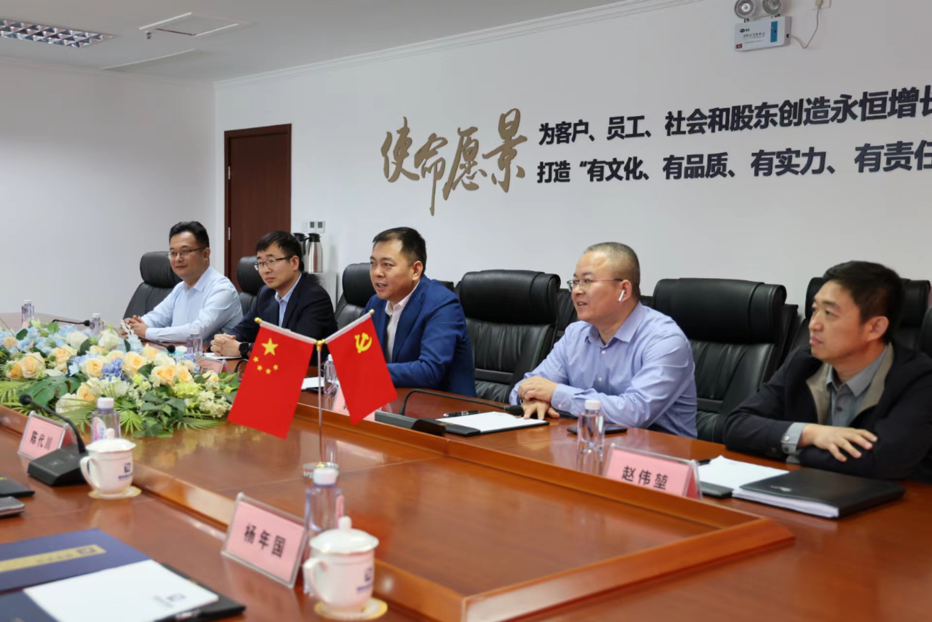 7577a4b94699b333e139924a23cf0e0.jpg 7577a4b94699b333e139924a23cf0e0.jpg